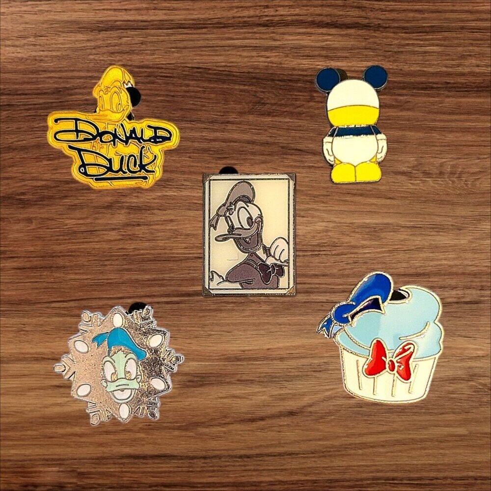 5 Donald Duck Disney Parks Trading Pins, Plus 2 Bonus Pins